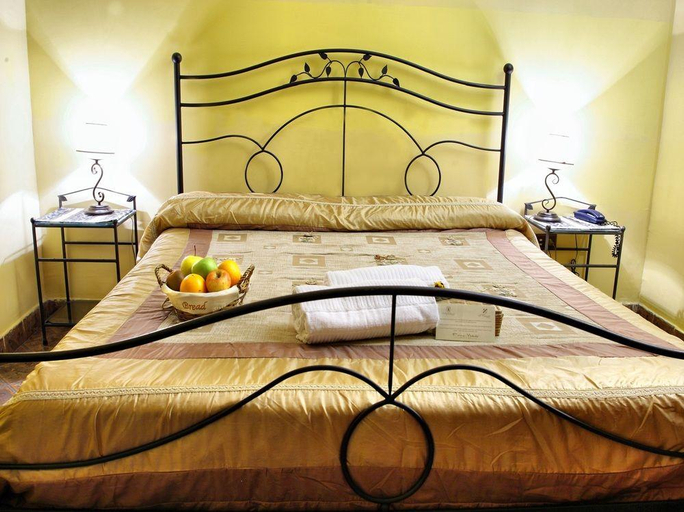 Bedroom 4, B&B Alloggio dei Vassalli, Napoli