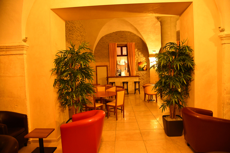 Public Area 2, Notre Dame de Lumieres, Vaucluse