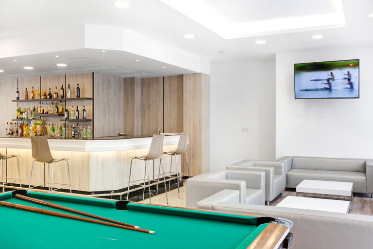 Public Area 4, AluaSun Continental Park Hotel & Apartments, Baleares