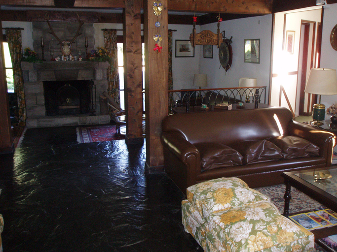 Public Area 2, Posada del Angel, Bariloche