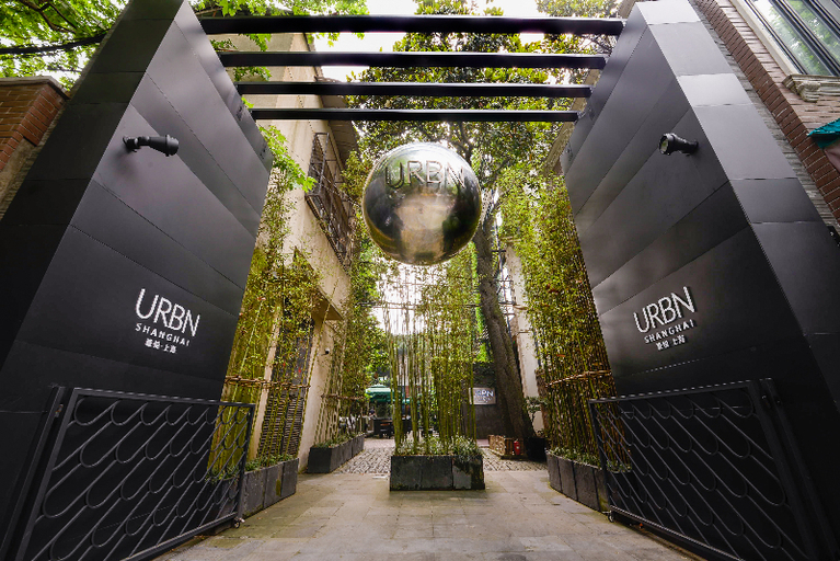 Business Facilities