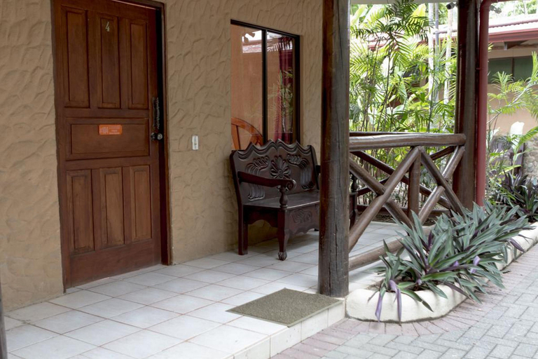 Public Area 2, Hotel Diuwak, Aguirre