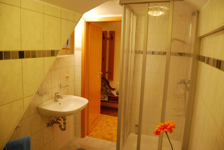 Bathroom 4, Fewo Harz mit WLAN für 2-4 Personen, Osterode am Harz