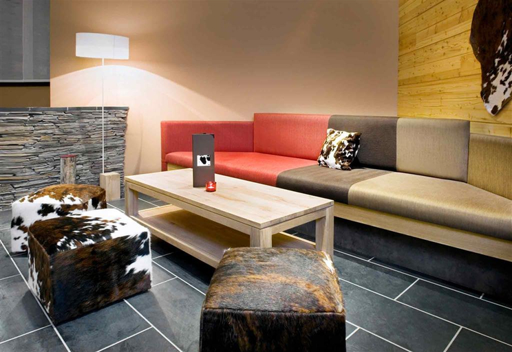 Public Area 5, Hotel Mercure de Saint-Lary, Hautes-Pyrénées