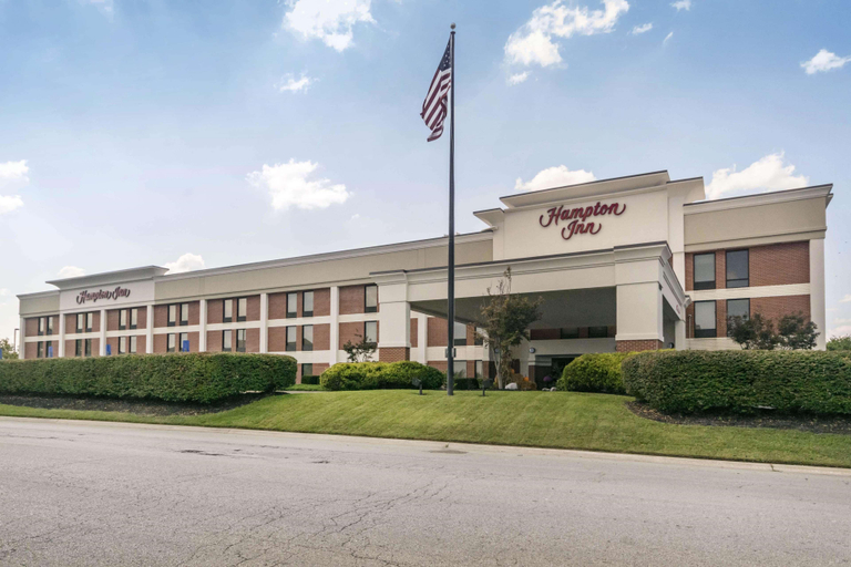 Exterior & Views 1, Hampton Inn Richmond, Madison