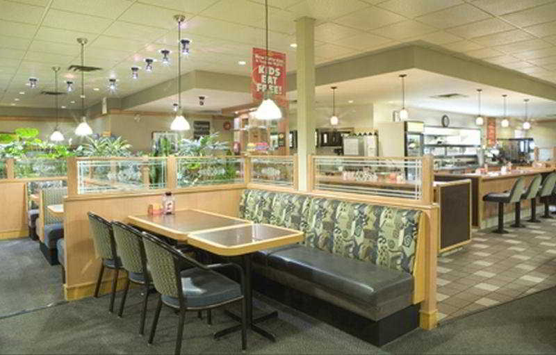 Food & Drinks 5, Sandman Hotel Langley, Greater Vancouver