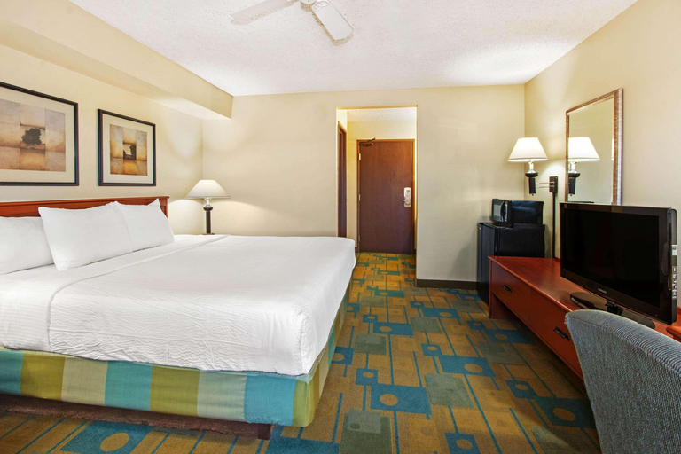 Bedroom 4, La Quinta Journal Center, Bernalillo
