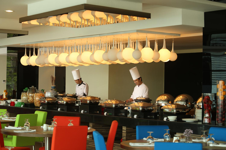 Patra Comfort Bandung, Bandung