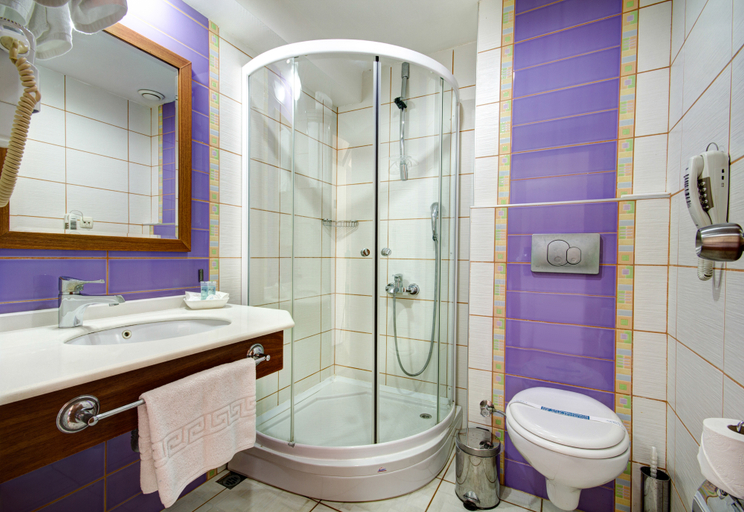 Bathroom 5, Akbulut & Spa, Kuşadası