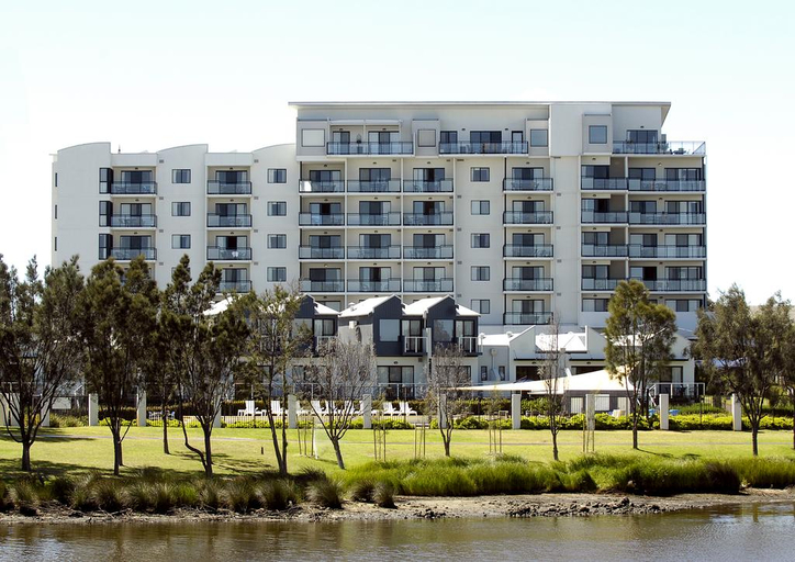 Exterior & Views 2, Assured Ascot Quays Apartment, Perth