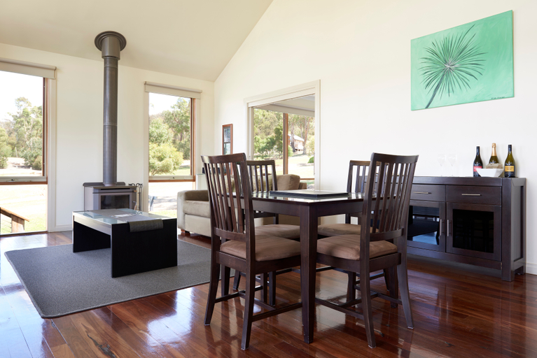 Bedroom 3, Yering Gorge Cottages, Yarra Ranges - Seville