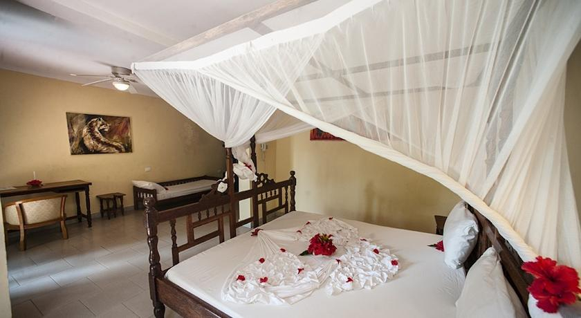 Bedroom 3, Ora Palumbo Reef Resort, Kati