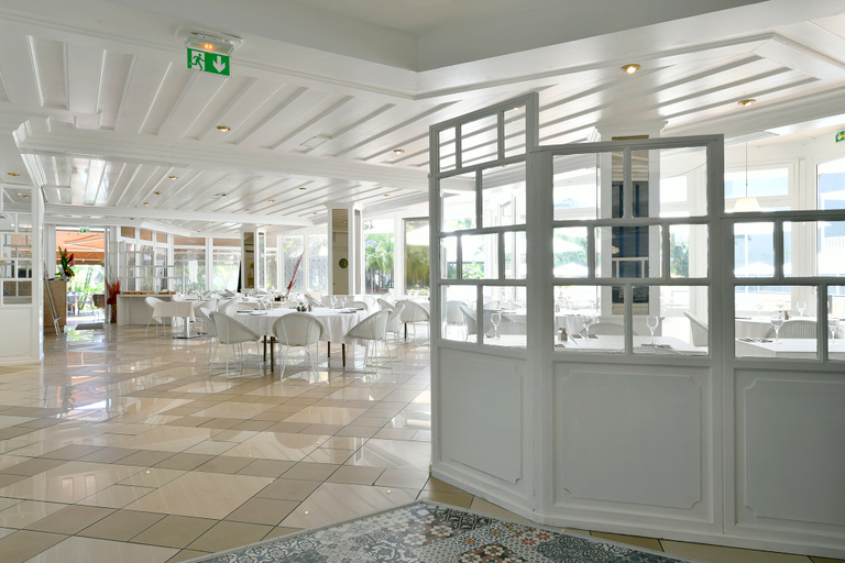 Public Area 4, Radisson Hotel Saint Denis, La Reunion, Saint-Denis