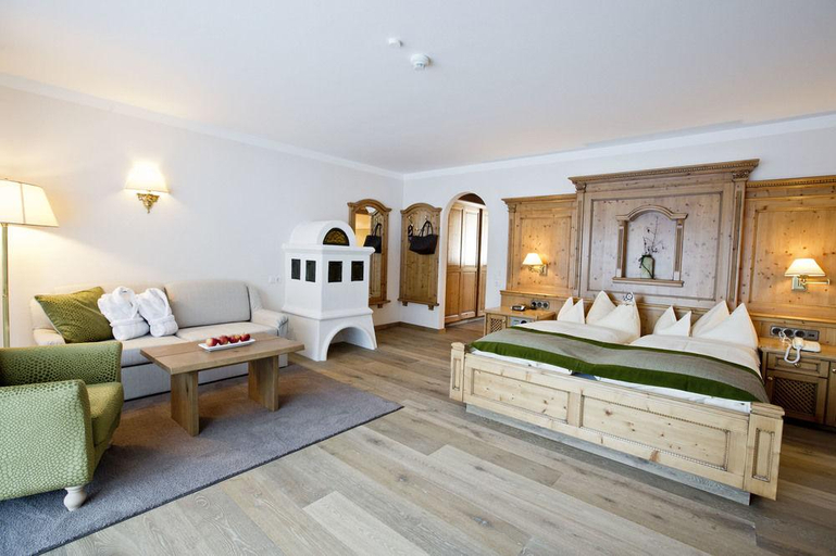 Bedroom 3, Traumhotel Alpina, Schwaz