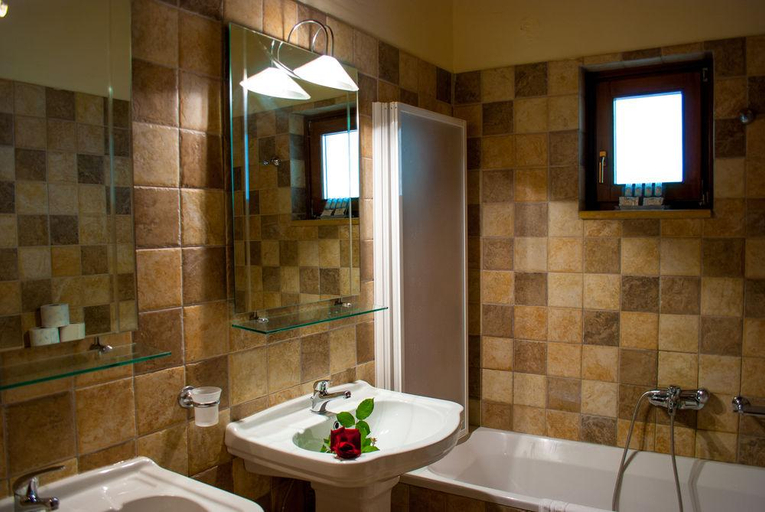 Bathroom 5, Maria Villas, Crete