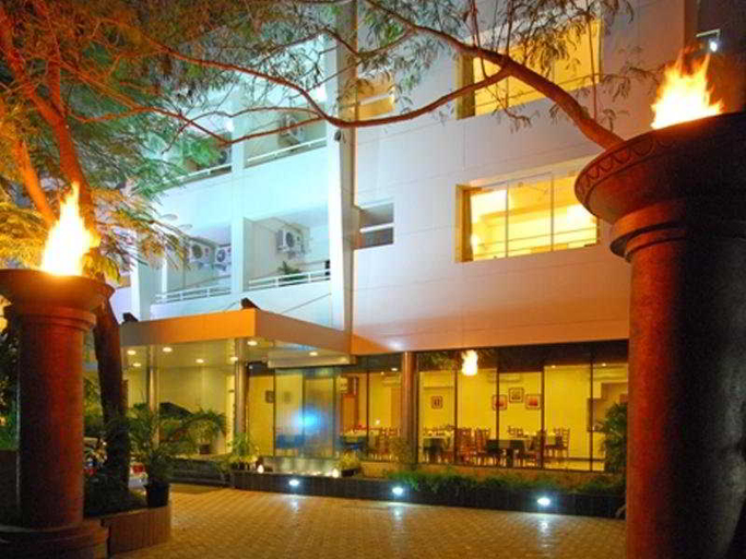 Public Area 5, Phoenix Pune, Pune