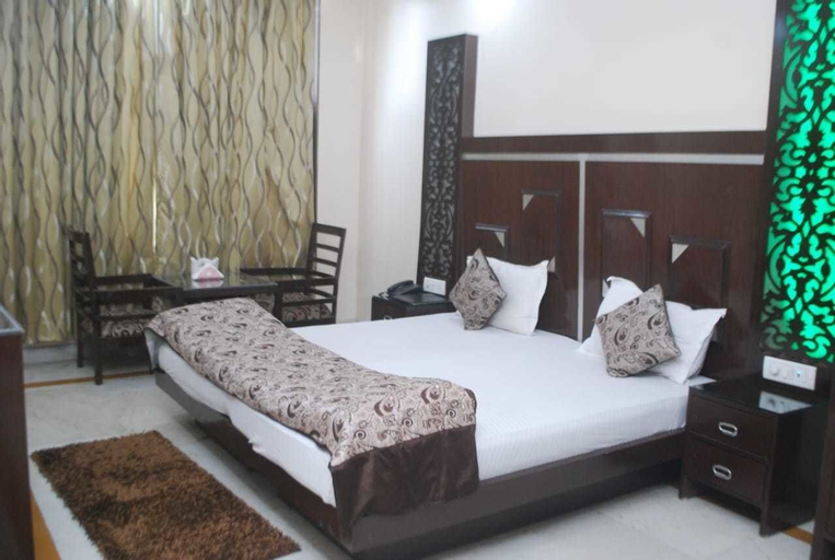 Hotel Empire, Gurgaon