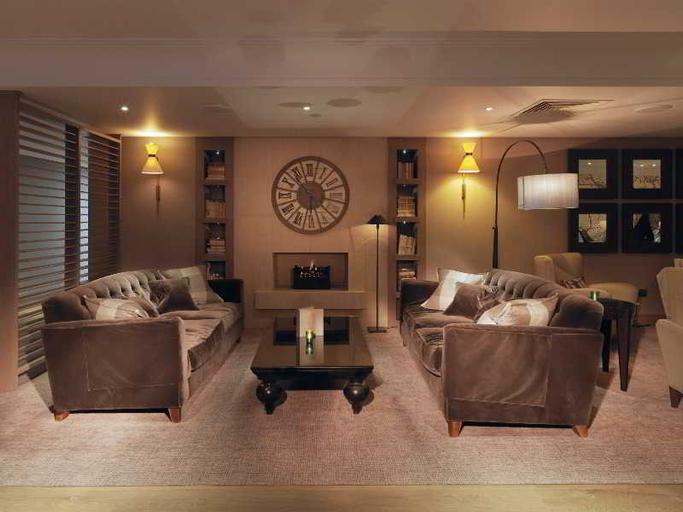 Public Area 3, Macdonald Windsor Hotel, Slough