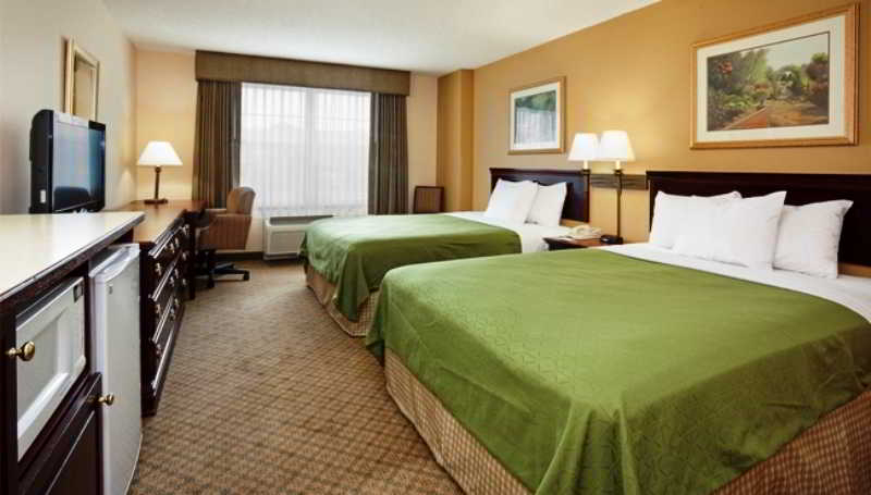 Bedroom 3, Courtyard Denver Airport at Gateway Park, Denver