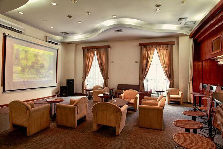 Travellers Hotel Jakarta, Central Jakarta