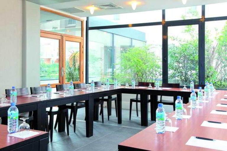Food & Drinks 5, Park & Suites Elegance Grenoble, Isère