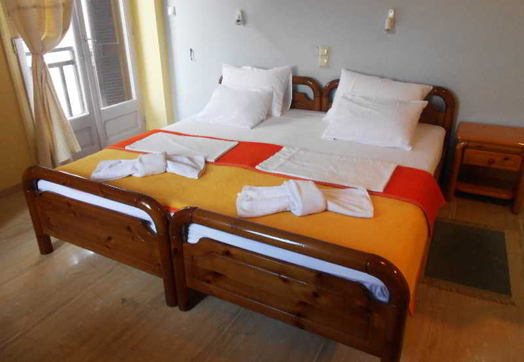 Bedroom 2, Studios Penelope, North Aegean