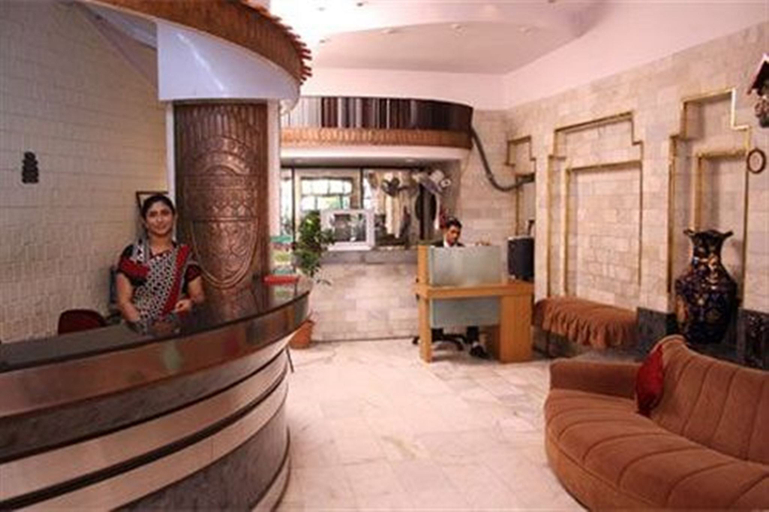 Public Area 2, Bawa Regency, Mumbai City