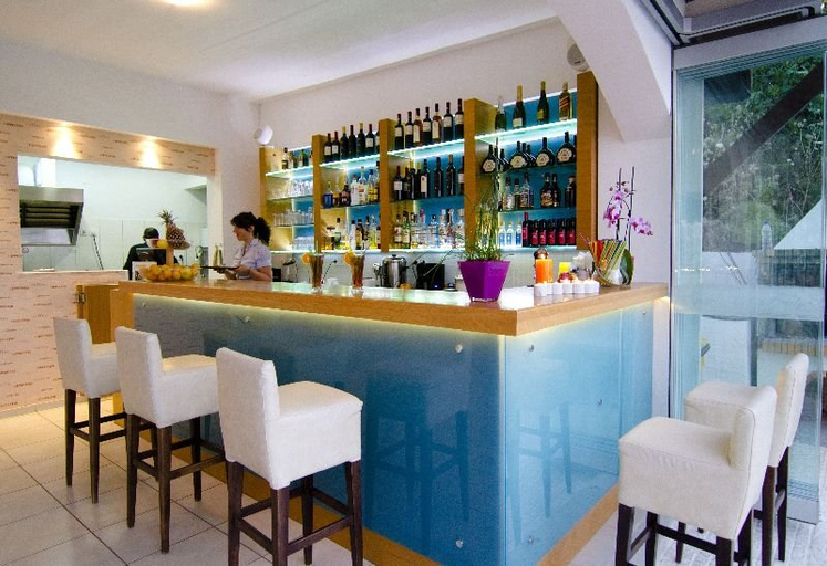 Food & Drinks, Frida, Crete