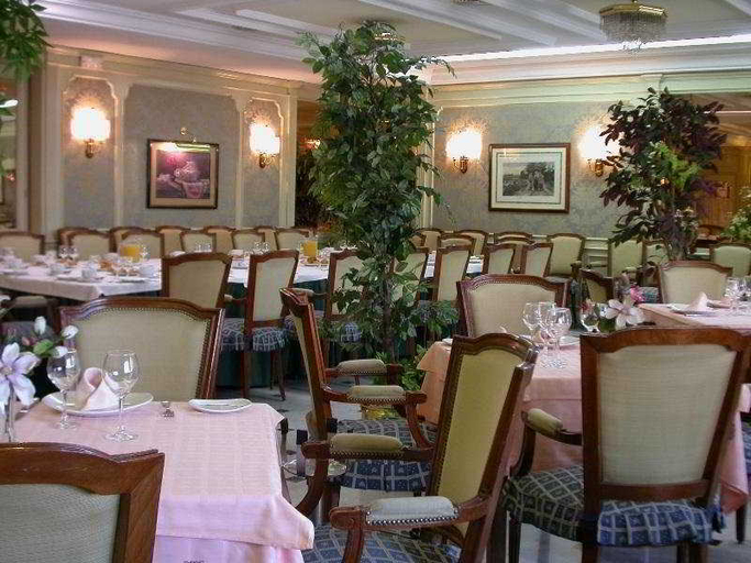 Public Area 2, Hotel Galaico, Madrid