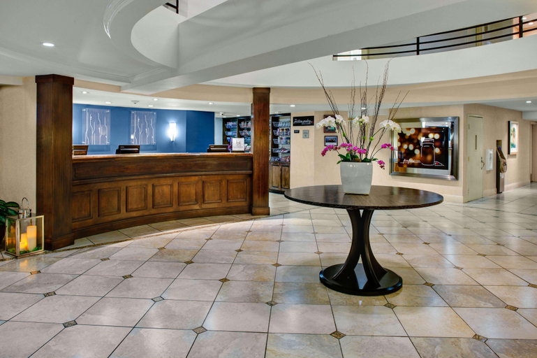Public Area 2, Hilton Garden Inn Monterey, Monterey