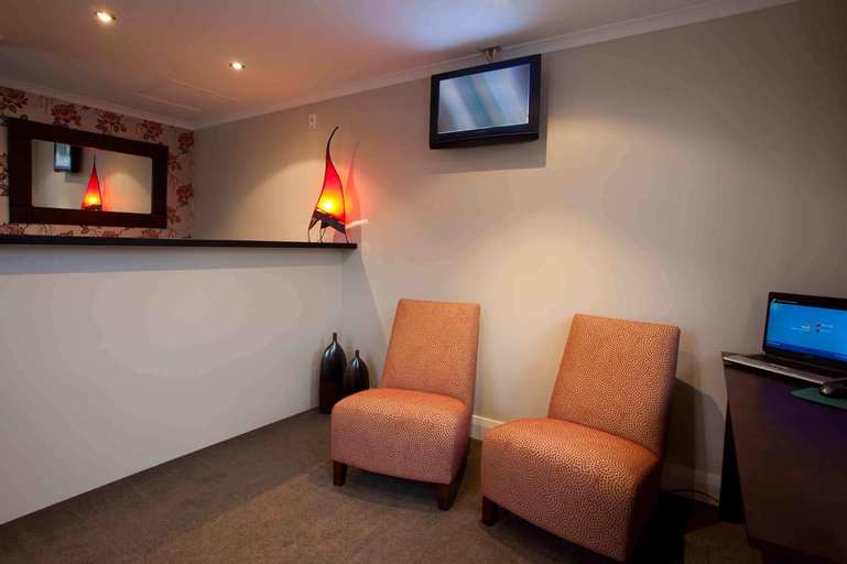 Public Area 3, The Mews Oamaru, Waitaki