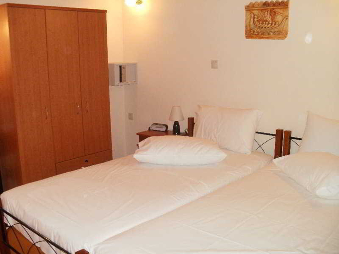 Bedroom 5, Irene Maisonettes, Crete