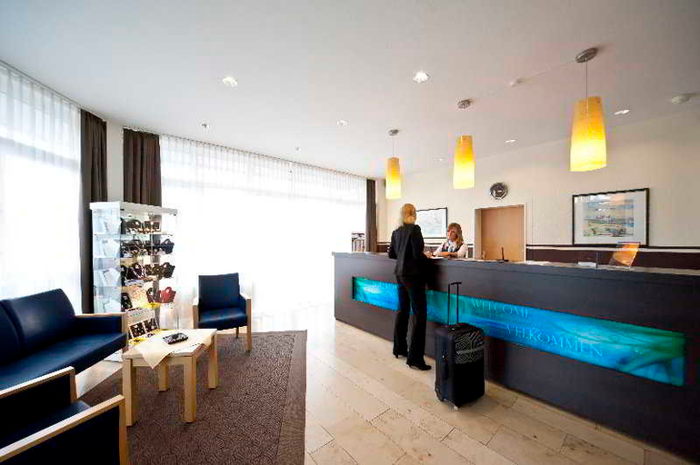 Public Area 2, TRYP by Wyndham Lübeck Aquamarin, Lübeck