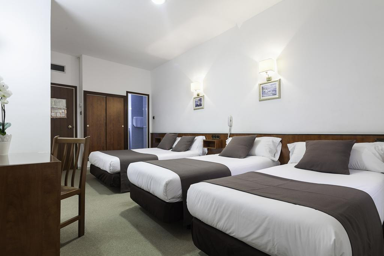 Bedroom 3, Call, Barcelona