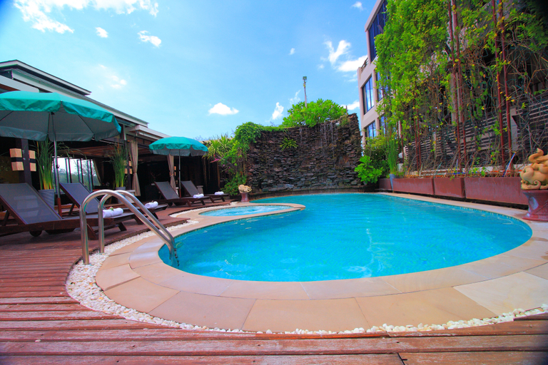 Sport & Beauty 4, The Royal Palm Beachfront Hotel, Phuket Island