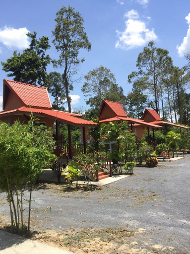 Phuengluang Resort, Chalermphrakiet