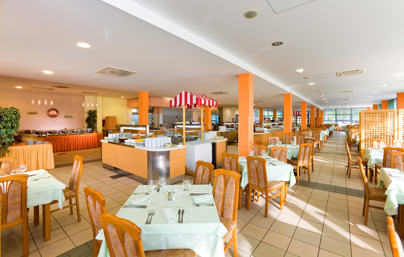Food & Drinks 5, Apartments Polynesia Plava Laguna, Umag