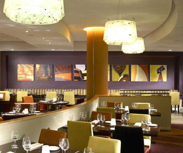Food & Drinks 5, Radisson RED London Twickenham, London
