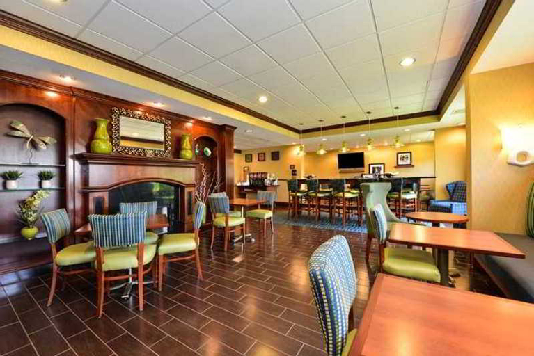 Hampton Inn by Hilton Petersburg Ft. Gregg Adams, Prince George