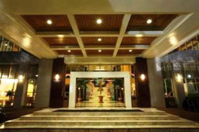 Business Facilities
