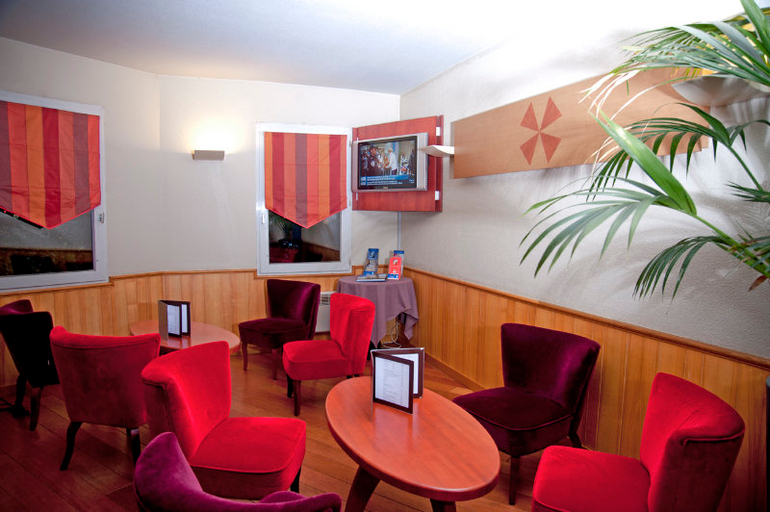 Public Area 2, Brit Hotel Rennes - Le Castel, Ille-et-Vilaine