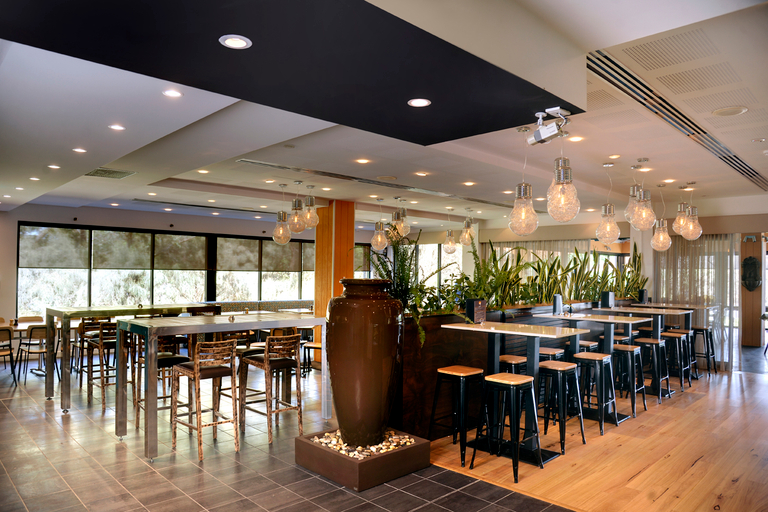 Food & Drinks 5, Assured Ascot Quays Apartment, Perth