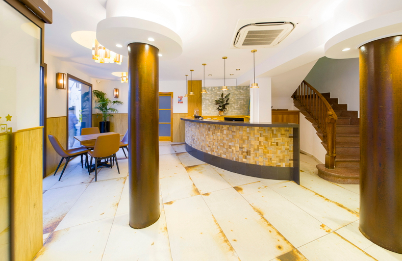 Public Area, Hostal Marí, Baleares