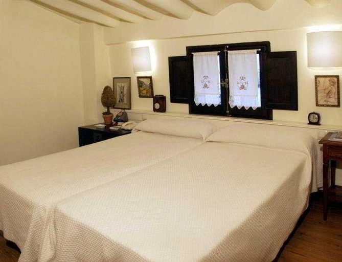 Bedroom 3, Casa Rural Las Pedrolas, La Rioja