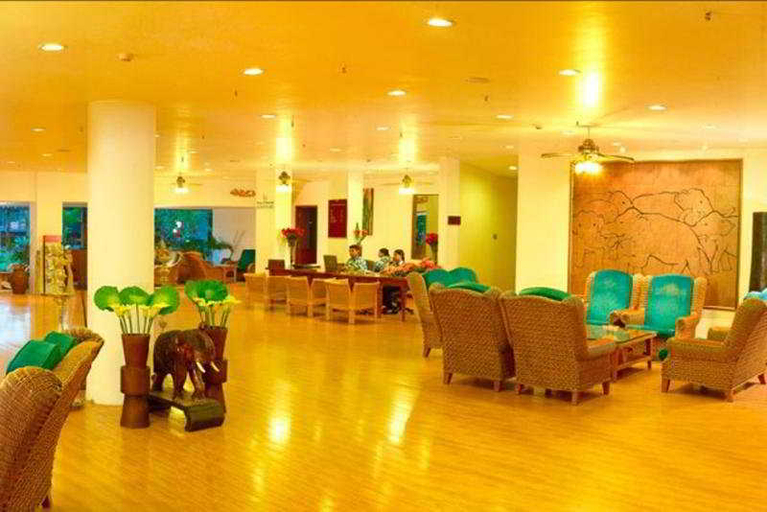 Public Area 4, Chariot Beach Resort, Kancheepuram