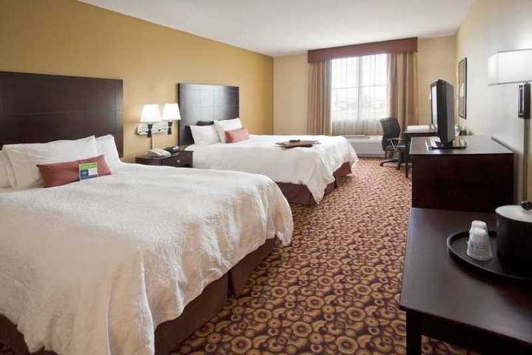 Bedroom 3, Hampton Inn & Suites Ft. Lauderdale/Miramar, Broward