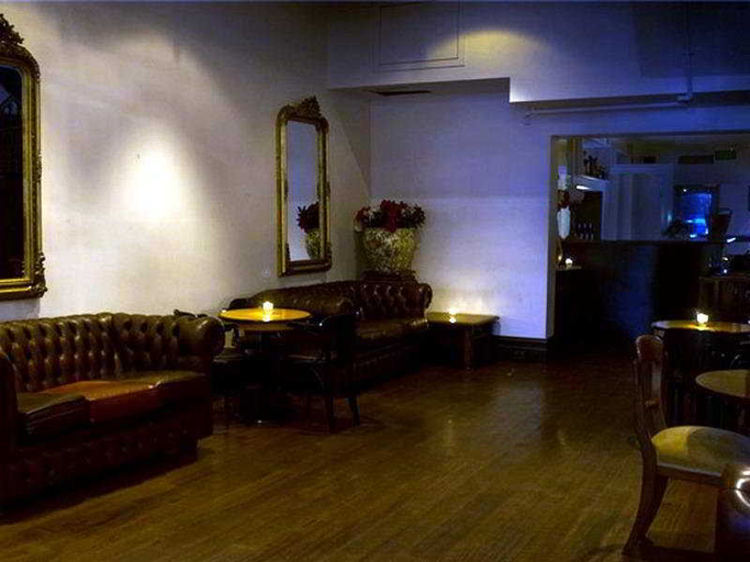 Public Area 1, Baden Powell Hotel, Melbourne