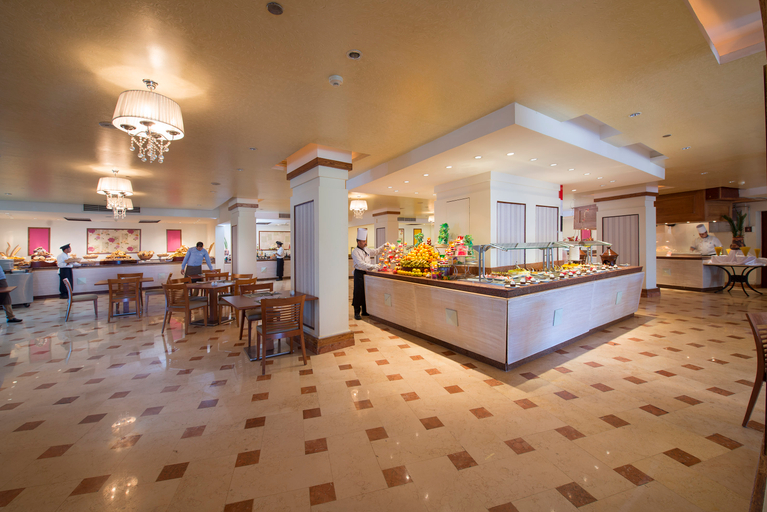Food & Drinks 4, Amwaj Beach Club Resort, Safaja