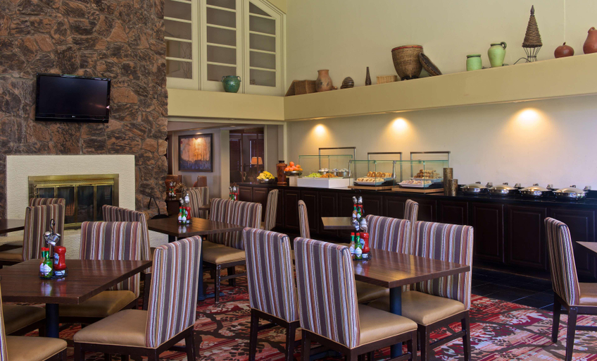 Food & Drinks 5, Embassy Suites by Hilton Flagstaff, Coconino