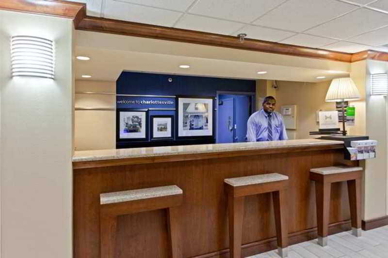 Public Area 2, Hampton Inn Charlottesville, Charlottesville